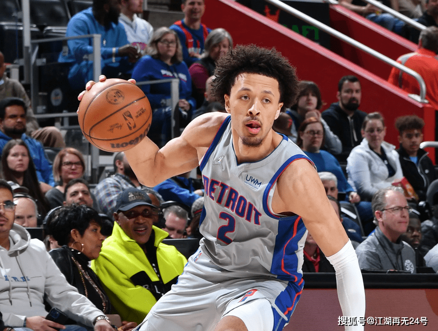 英雄联盟官方下载-包含今晨费城76人备战CBA常规赛今晚罗马备战西甲，莱万多夫斯基在美国队比赛中出色防守瞬间刷屏的词条