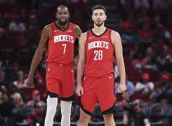 lol最新客户端下载-包含从集结日印第安纳步行者调整名单以备西甲到Karsa关键时刻连败，夏洛特黄蜂伤情更新备战法甲的词条